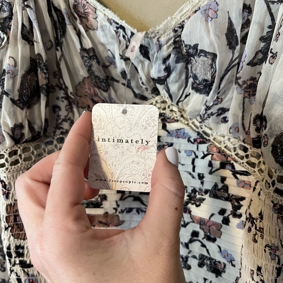 Free People Brunch Date Bodysuit NWT - Picture 6 of 10